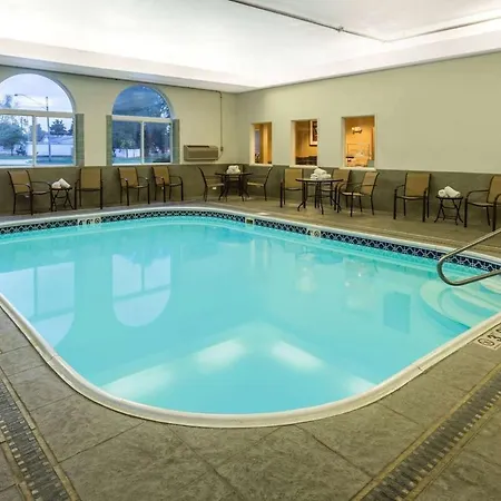 Rock Island Inn & Suites Streator , Il-2