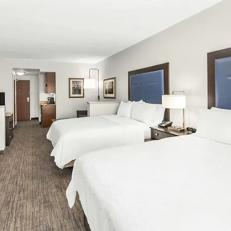 Holiday Inn Express & Suites Wilmington-Newark By Ihg-3