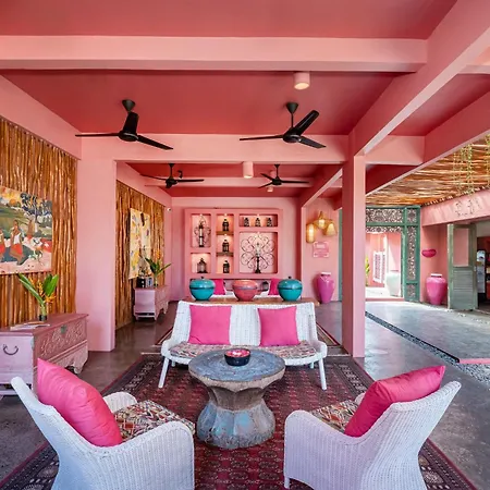Pinkcoco Gili Trawangan - Constant Surprises - For Cool Adults Only-2