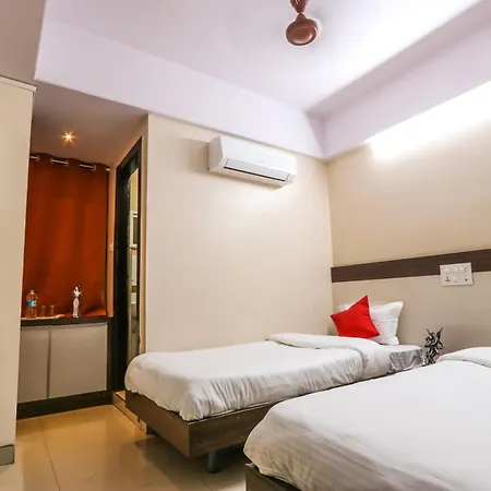 Collection O Kolhapur Central Bus Terminal Formerly Hotel Ashish Deluxe-3