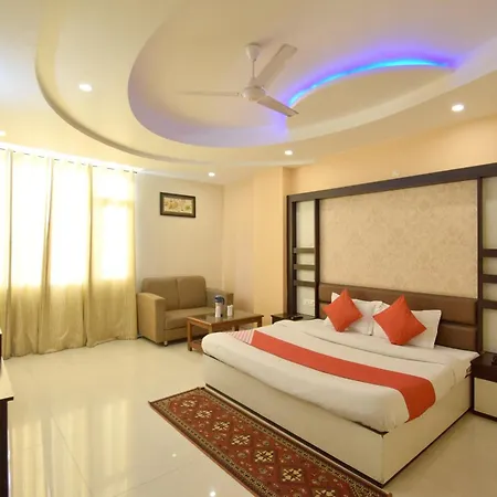Collection O Hotel Kanta International-2