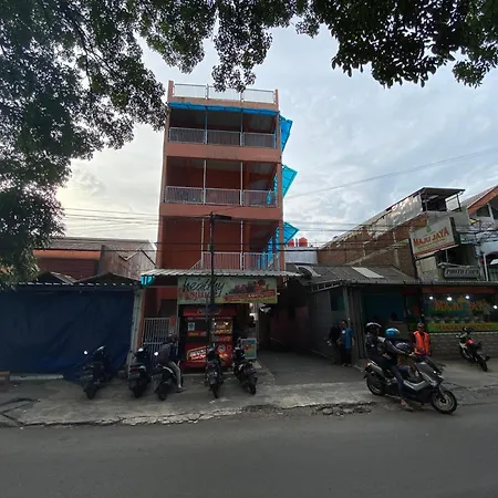 OYO 2562 Pondok Tajlibu Syifa Syariah-2