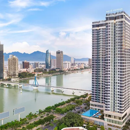 Melia Vinpearl Danang Riverfront-3