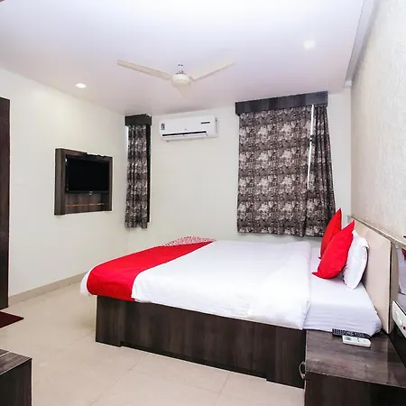 Hotel O Galaxy Palace-3