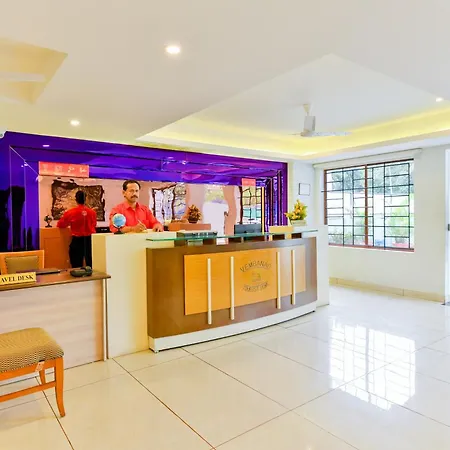 Super Townhouse Vembanad Tourist Home-3