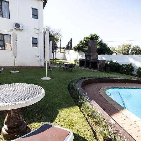Ecotel Southgate-3