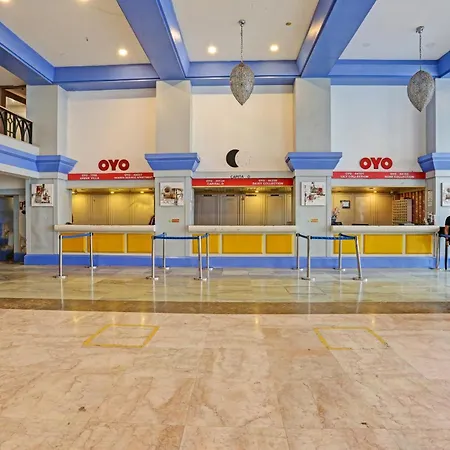 Townhouse Royal Palms Hotel-3
