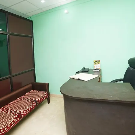 Hotel O Paras Guest House & Restaurant-2
