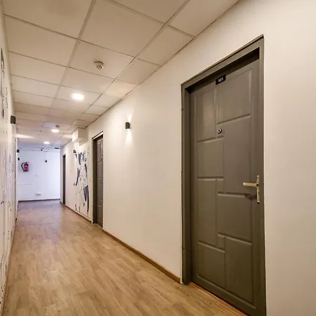 Hotel O Luxurs-3
