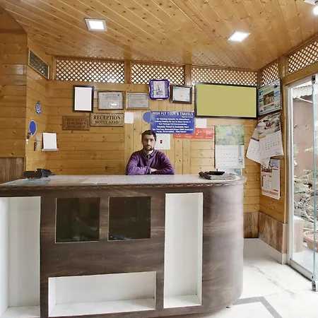 Hotel O Azad-3