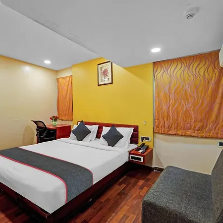 Townhouse Anna Salai-2