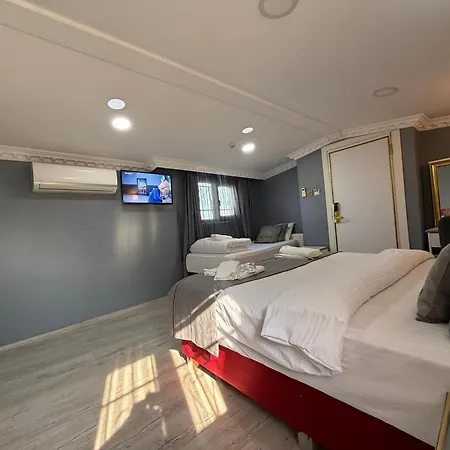 Rhythm Hotel-3