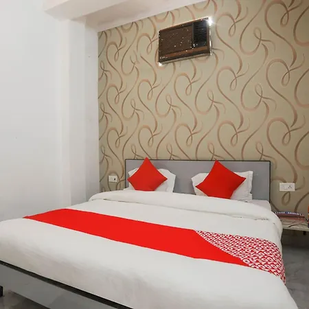 Hotel O Dream Town-3