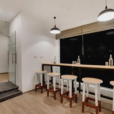 Townhouse Ss Aero Prime-3