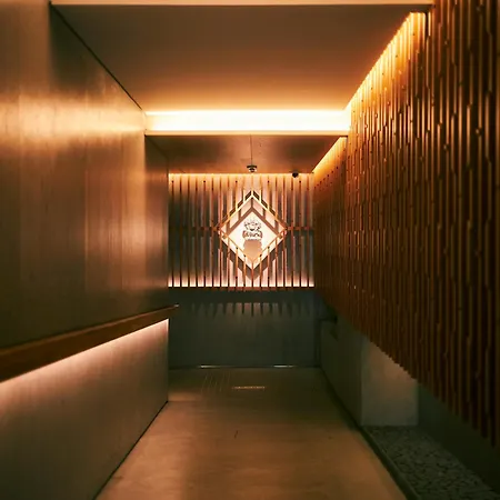 Hotel Androoms Kyoto Shichijo-3