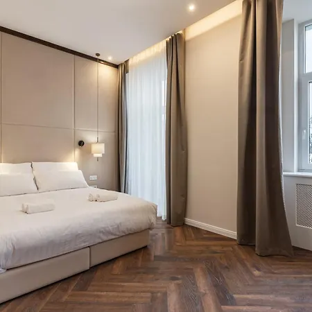 Budapest Eye- Boutique Suites, By Bqa-3