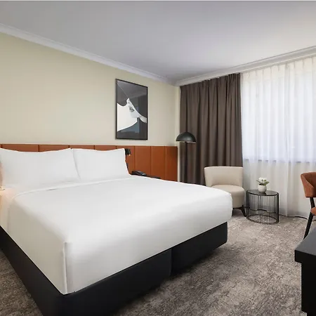 Hilton Duesseldorf-2