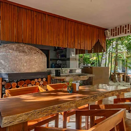 Niik Tulum-2