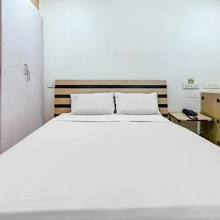 Hotel O Gayatri Guest House-3