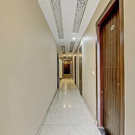 Hotel O Drizzling Land-2