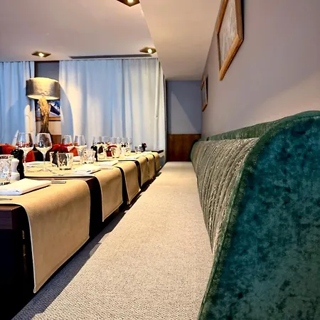 Hotel Ski Lodge - Chambres & Appartements - Village Montana-3
