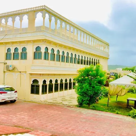 Hotel O The Takhatgarh Resort-2