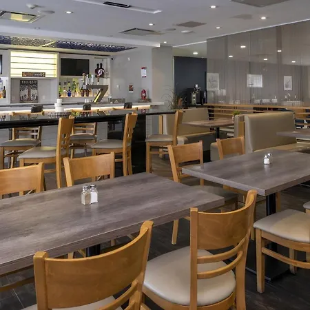 Radisson Hotel Edmonton Airport-2