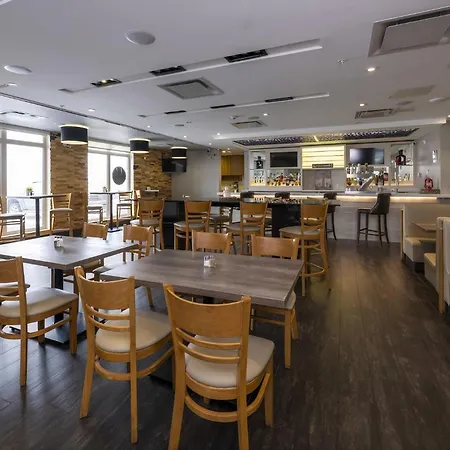 Radisson Hotel Edmonton Airport-2