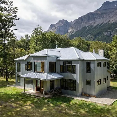 Refugio de Glaciares-2