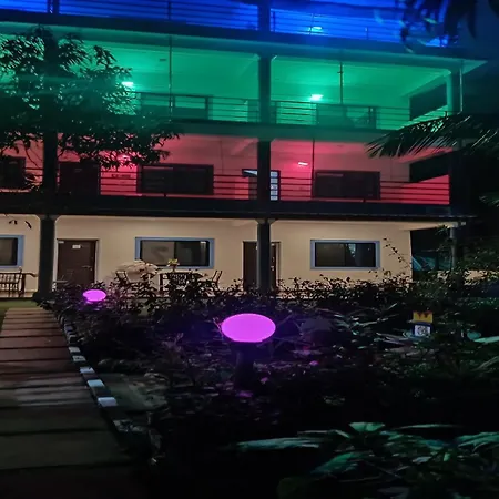 Oyo Golden Hub Resort Morjim Goa-3