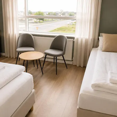 Grindavik Guesthouse Self Check In & Out-3