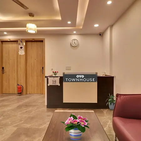 Hotel O Royal Residency-3