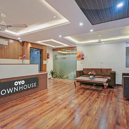 Townhouse Lucky Grand Palace-2