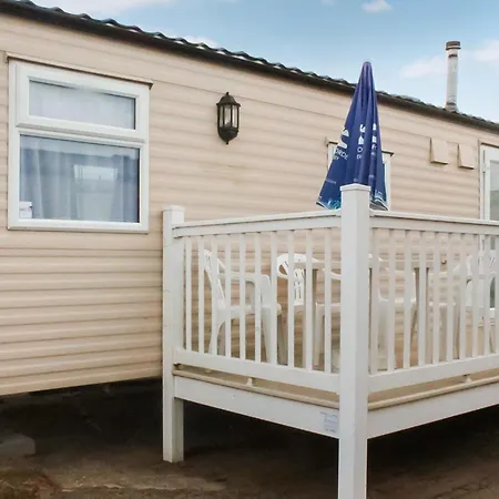 Eastern Beach Caravan Park-3