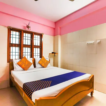 Spot On Grand Residency Near Marina Beach-2