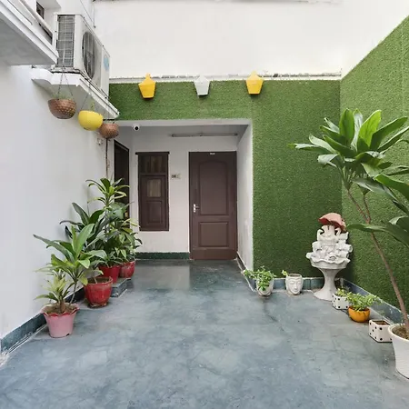 Oyo Spot On Hotel Lila-3