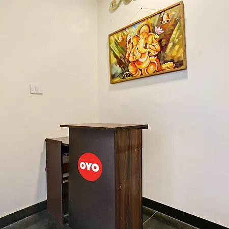 Hotel O Welcome Hotel Near Dlf Avenue Saket-2