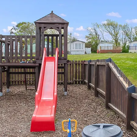 Wide Horizons Holiday Park-2