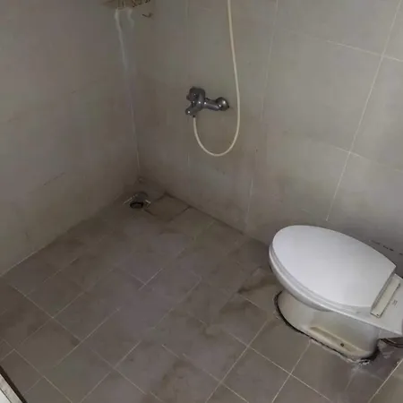 Oyo 93540 Bintang Residence 2-3