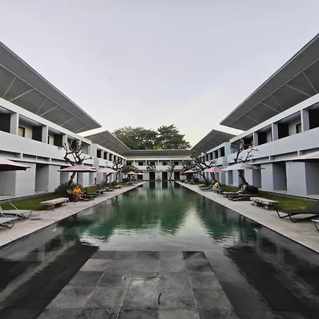 Kuta Living-2