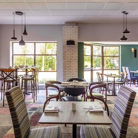 Novotel Newcastle Airport-2