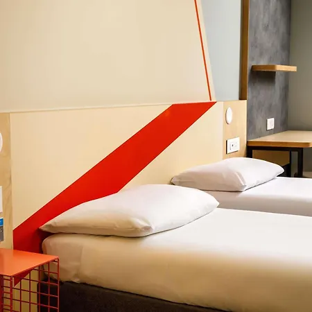 Ibis Budget Birmingham Centre-3