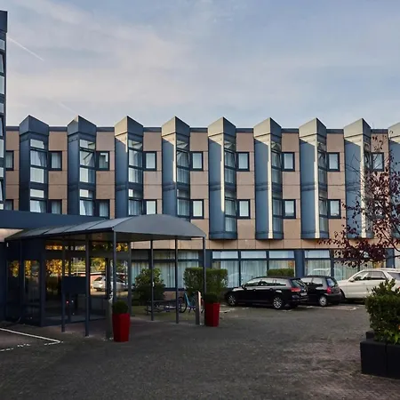 Sunday Hotel Koeln Bruehl-3