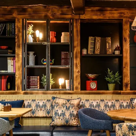 The Old Bridge Inn, Holmfirth, West Yorkshire - The Coaching Inn Group-3