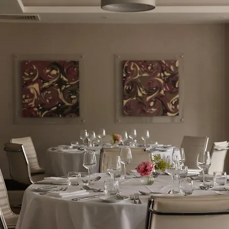 Grand Jersey Hotel And Spa-3
