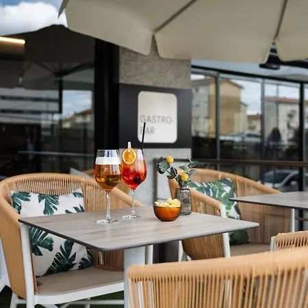 Hotel Santiago Plaza, Affiliated By Melia-2