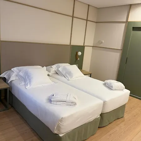 Hotel Carlton Rioja-2