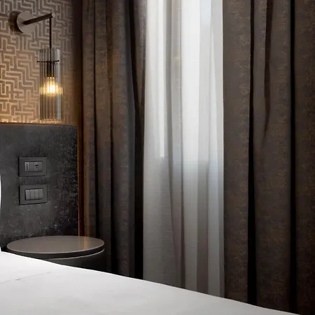 Hotel Atmosphere-2