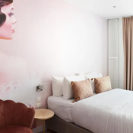 Glam'S Hotel-3
