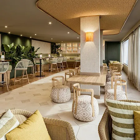Innside By Melia Alicante Porta Maris-3